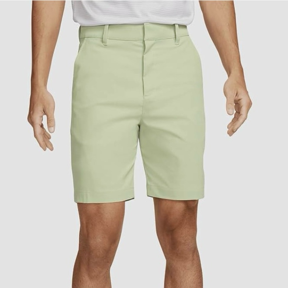 Nike 8" Tour Chino Golf Shorts in Honeydew